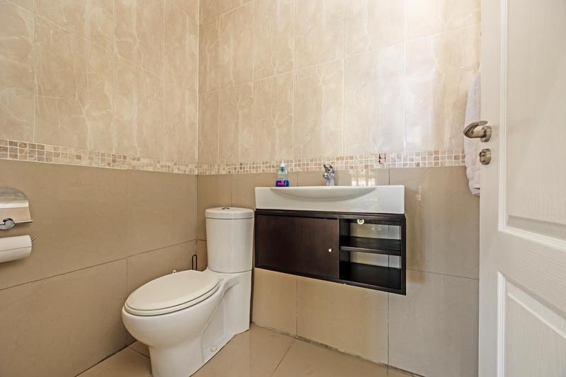 5 Bedroom Property for Sale in Bergsig Western Cape